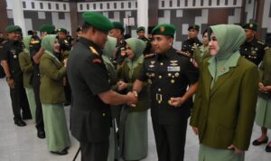 Pangdam IV/Diponegoro memimpin sertijab sejumlah pejabat utama Kodam IV/Diponegoro