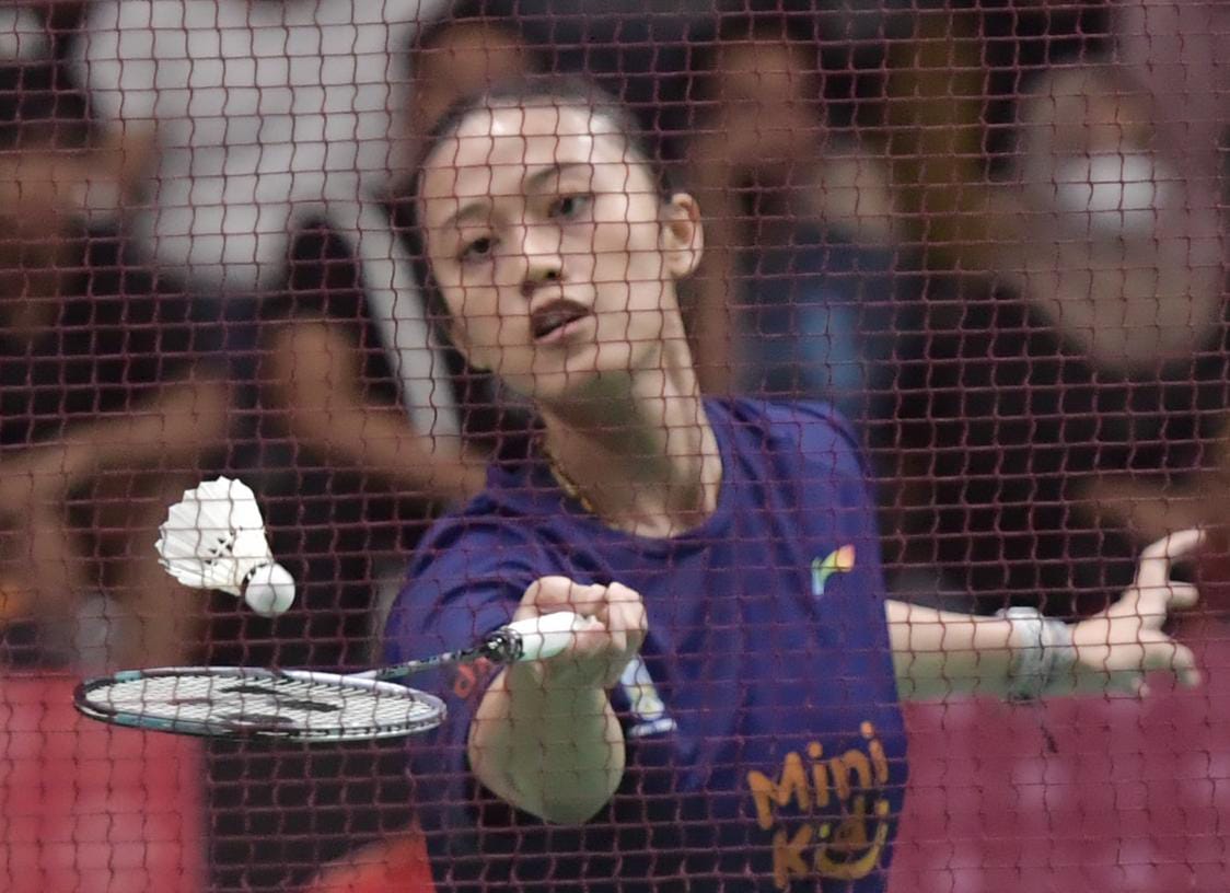 7948Kalahkan-Jateng--Tunggal-Putri-Jatim-Melangkah-ke-Final-Bulu-Tangkis-PON-XXI-Aceh-Sumut-2024sh