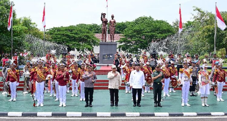 Panglima TNI Hadiri Apel Kasatwil Polri 2024 di Akademi Kepolisian