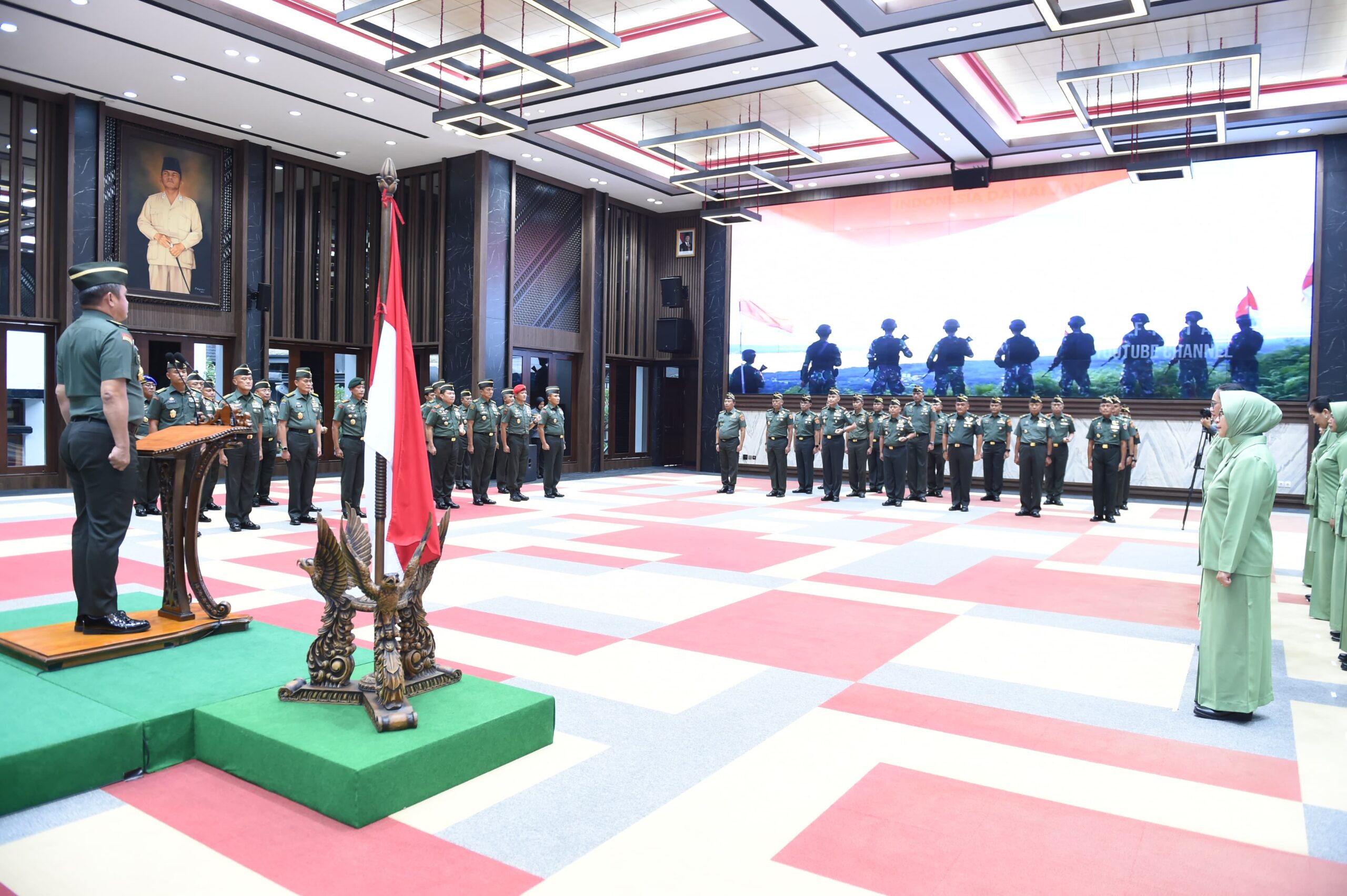 Kasad Pimpin Kenaikan Pangkat 18 Pati TNI AD di Mabesad