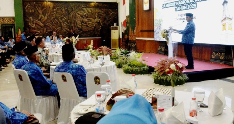 Wali Kota Yogyakarta, Hasto Wardoyo, membuka membuka Jambore Nasional Juang Kencana VIII Tahun 2025, pada Rabu (08/10/2025), di Balaikota Yogyakarta. (Foto: dialoguejakarta.com/Ist