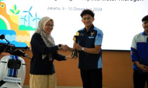 WhatsApp Image 2024-12-11 at 20.24.06 Inovasi Motor Hidrogen Antarkan Tim Antasena ITS Juarai PLN ICE 2024