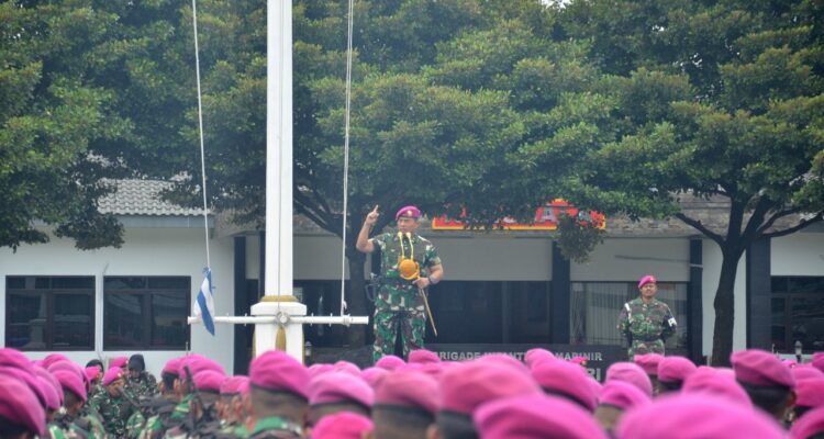 Prajurit Pangkalan Korps Marinir Jakarta Ikuti Apel Khusus Komandan Korps Marinir