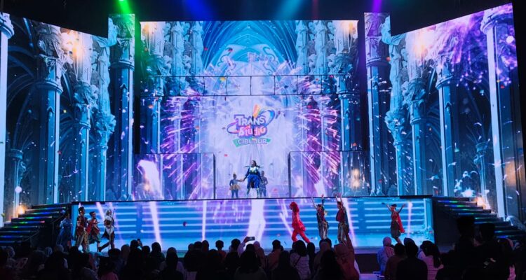 Nikmati Show Spektakuler dan Wahana Seru di Trans Studio Cibubur