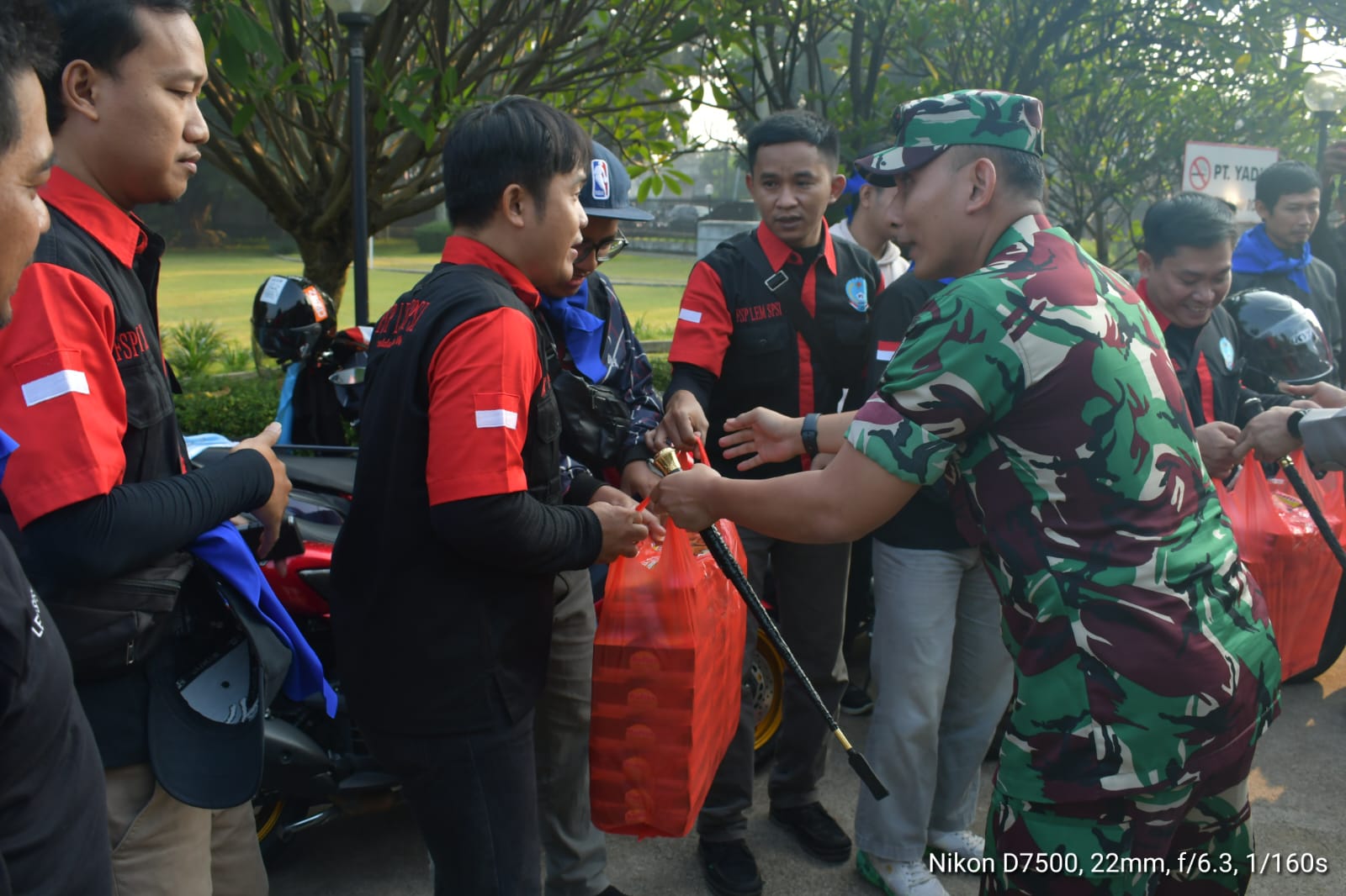 Dandim 0508/Depok dan Kapolres Metro Depok Lepas Serikat Pekerja Menuju Perayaan May Day di Monas